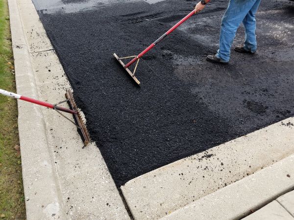 Cost of Asphalt Driveway Service in Panama City